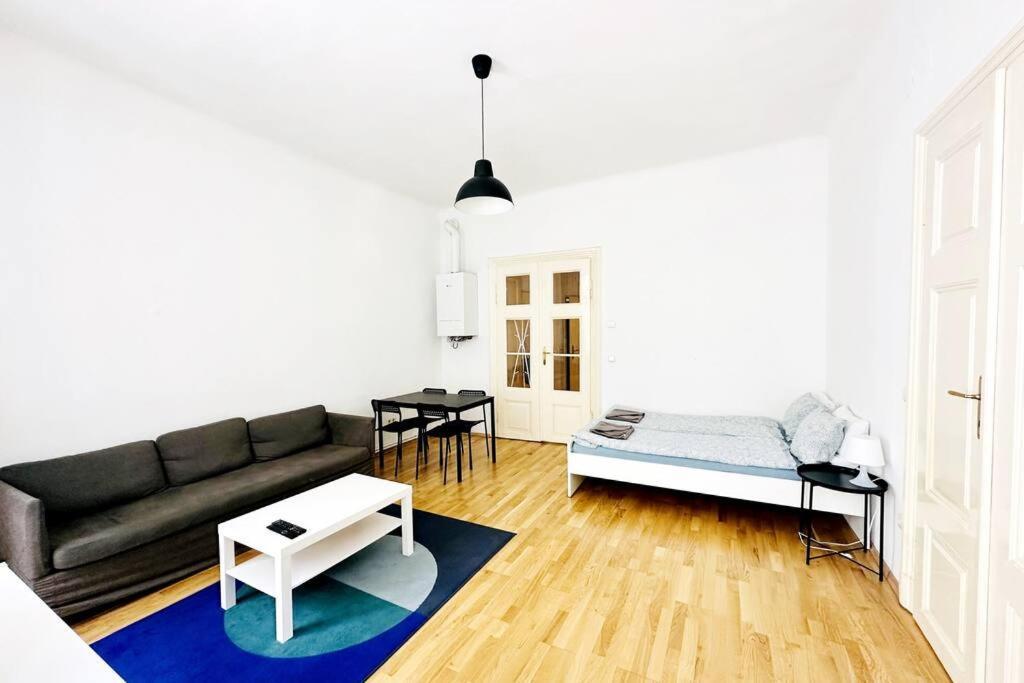 Best Location - Cozy City Centre Apartment Viena Exterior foto